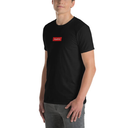 Unisex-T-Shirt Supreme Austria – Bild 3